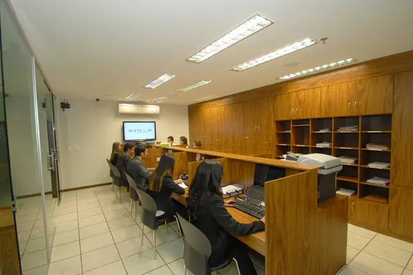 Sala de trabalho Sette & M